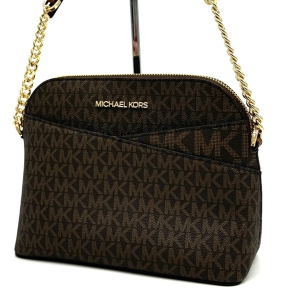 MICHAEL KORSJet Set Travel Medium Dome Crossbody Bag
Brown/Gold - Picture 1 of 9